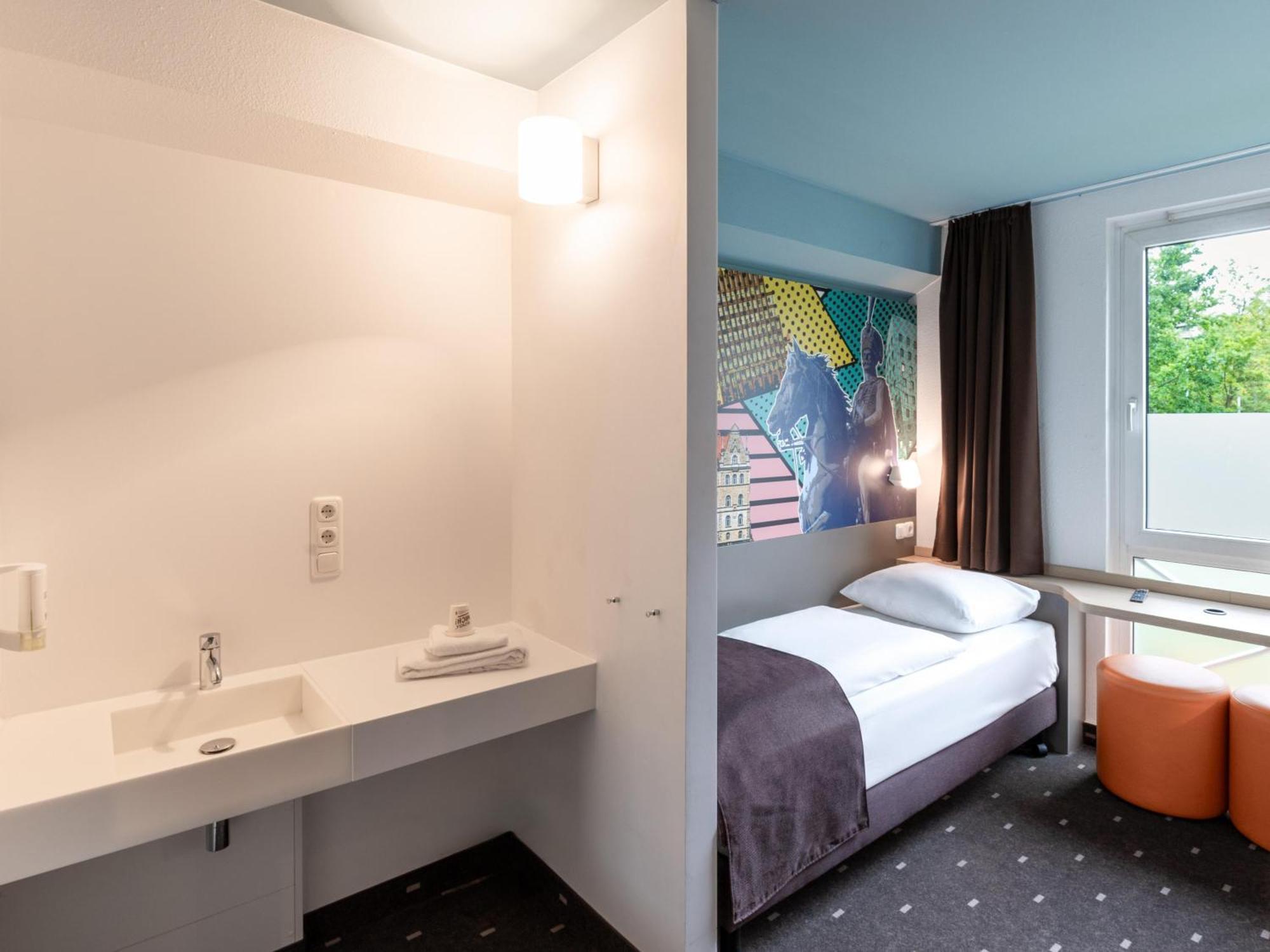 Hannover-lahe Hotel 3*
